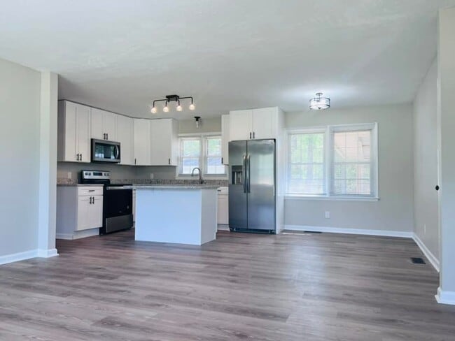 62 Pleasants Rd in Louisburg, NC - Building Photo - Building Photo