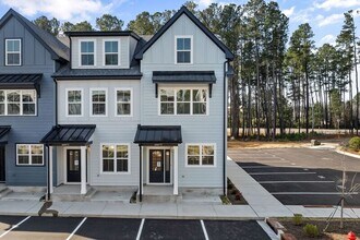 4820 Gossamer Ln in Raleigh, NC - Building Photo - Building Photo