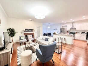 1019 Teakwood Cove in Lawrenceville, GA - Building Photo - Building Photo