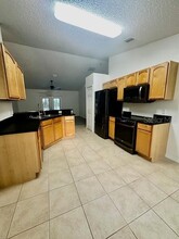 937 Lake Lindley Dr N in DeLand, FL - Building Photo - Building Photo