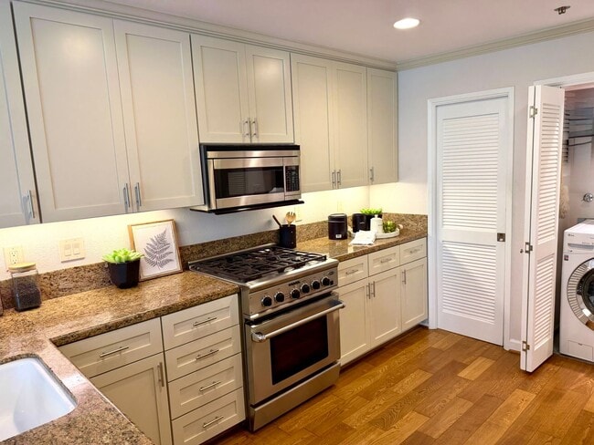 95 Church St in Los Gatos, CA - Building Photo - Building Photo