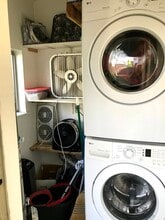 4112 SE 24th Ave in Portland, OR - Foto de edificio - Building Photo