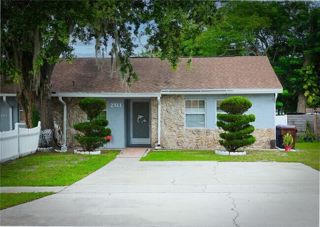 2511 Coral Ave in Kissimmee, FL - Building Photo - Building Photo