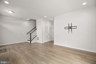 301 Willis St in Fredericksburg, VA - Building Photo - Building Photo