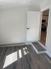 94 Jessup Rd in Warwick, NY - Building Photo - Building Photo