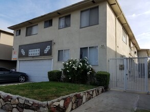 Citrus Manor in Los Angeles, CA - Foto de edificio - Building Photo