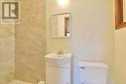 7887 Dufferin St in Vaughan, ON - Building Photo - Building Photo