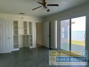 606 N Shore Dr in Port Isabel, TX - Building Photo - Building Photo