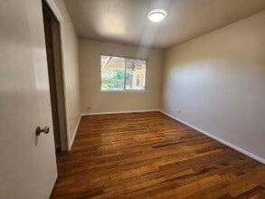 1639 Debra Ln in Yuba City, CA - Building Photo - Building Photo