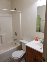 717 Demaret Dr in Columbia, MO - Building Photo - Building Photo