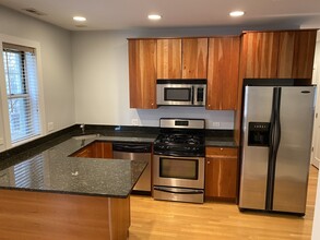 1452 W Thorndale Ave in Chicago, IL - Building Photo - Building Photo