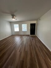 25 Sams Point Rd in Beaufort, SC - Building Photo - Building Photo