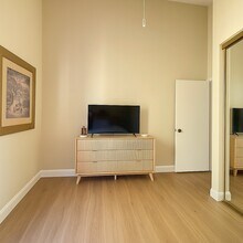 701 Harlan St, Unit E7 in Denver, CO - Building Photo - Building Photo