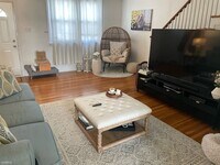 178 Osborn St photo'