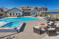 Retreat at Patriot Park in Colorado Springs, CO - Foto de edificio - Building Photo