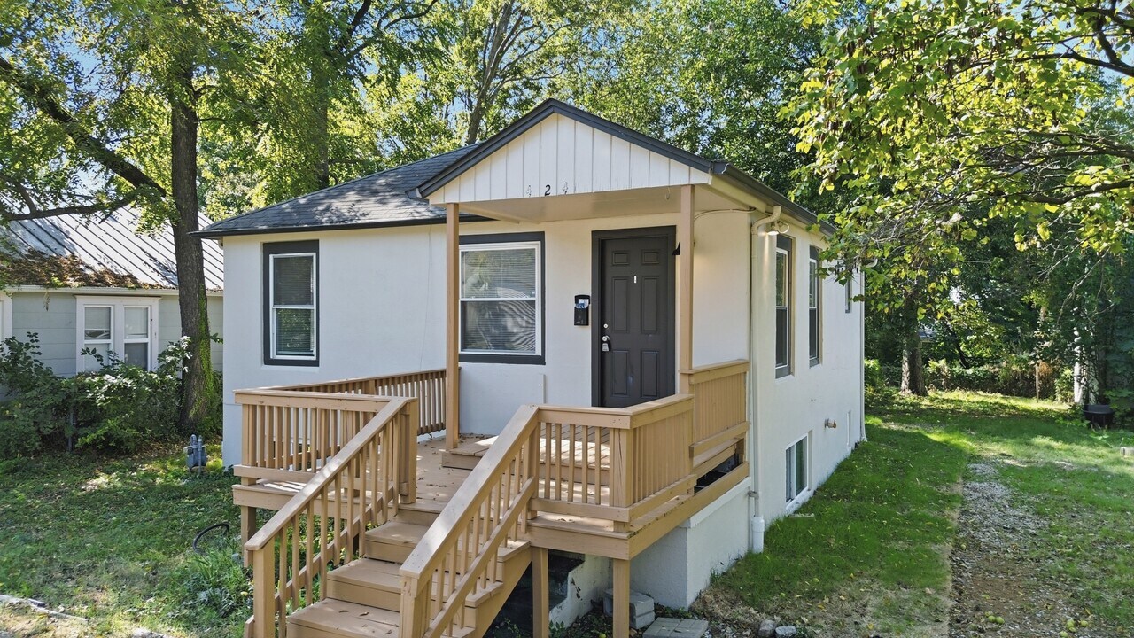 424 S Quebec Ave in Tulsa, OK - Building Photo