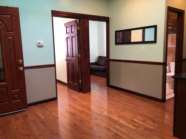 712 Sansom St, Unit 300 Photo