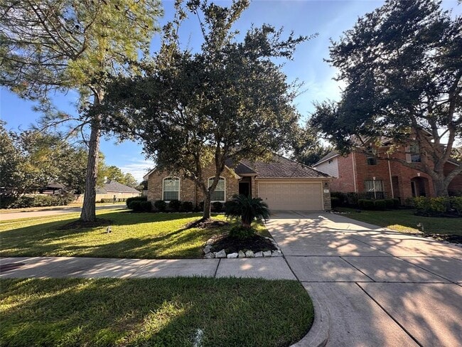 3734 Paigewood Dr in Pearland, TX - Building Photo - Building Photo