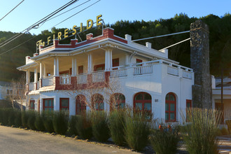 The Fireside Apartments in Mill Valley, CA - Foto de edificio - Building Photo