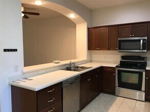 1207 Jonah Dr in North Port, FL - Building Photo - Building Photo