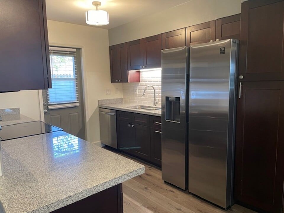 6634 E Avalon Dr in Scottsdale, AZ - Building Photo