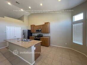 5904 Buena Tierra St in North Las Vegas, NV - Building Photo - Building Photo