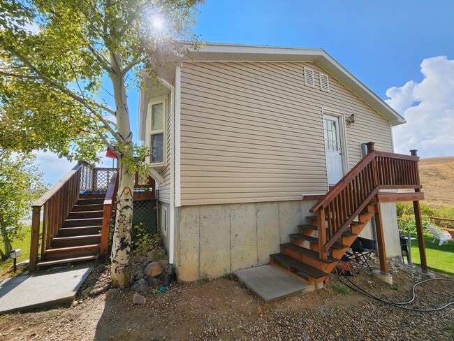 1601 Canyon Rd in Kemmerer, WY - Building Photo - Building Photo