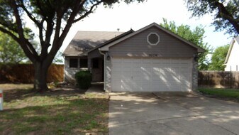 21426 Grand National Ave in Pflugerville, TX - Building Photo