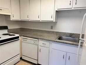 2517 Caper Ln in Maitland, FL - Building Photo - Building Photo