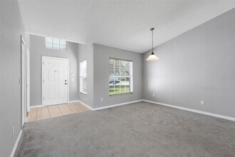 308 Coventry Estates Blvd in Deltona, FL - Foto de edificio - Building Photo