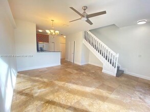 2281 Salerno Cir in Weston, FL - Building Photo - Building Photo