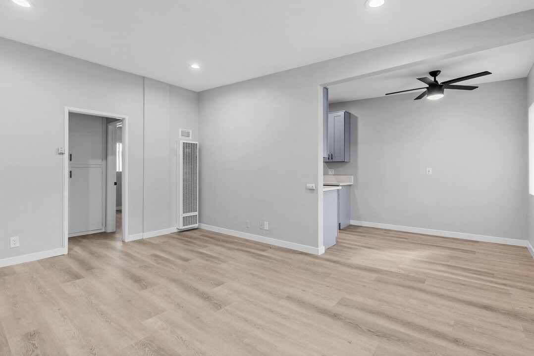 9632 Ball Rd, Unit 18 in Anaheim, CA - Building Photo