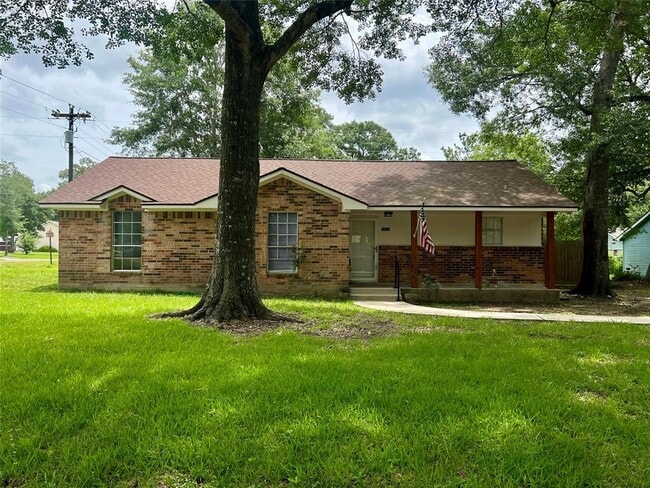 property at 19471 Tall Pines