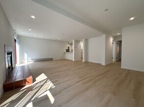 4159 El Camino Way in Palo Alto, CA - Building Photo - Building Photo