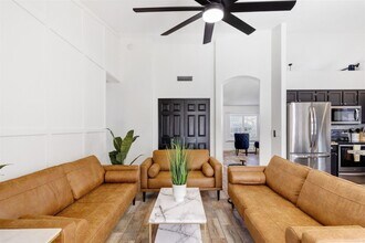 4525 E Angela Dr in Phoenix, AZ - Building Photo - Building Photo