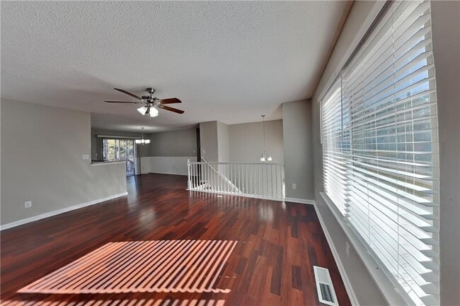 1050 Augusta Woods Dr in Douglasville, GA - Building Photo - Building Photo