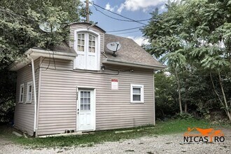 226 E 16th Ave in Columbus, OH - Foto de edificio - Building Photo