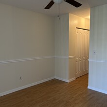 12702 Raeburn Way in Tampa, FL - Foto de edificio - Building Photo