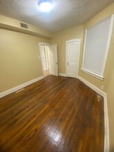 5952 W Roosevelt Rd in Chicago, IL - Building Photo - Building Photo