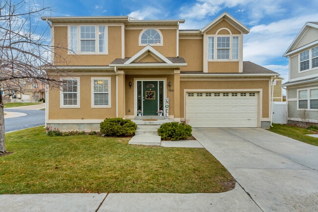 property at 7611 S Yellowwood Ln