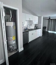 3066 Greenlawn Ave in Commerce Township, MI - Building Photo - Building Photo