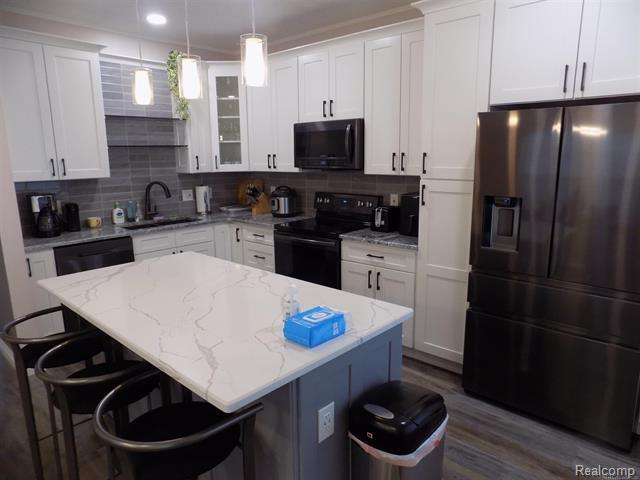 36225 Dominion Cir in Sterling Heights, MI - Building Photo - Building Photo
