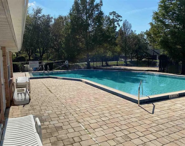 411 NW 50th Blvd in Gainesville, FL - Building Photo - Building Photo
