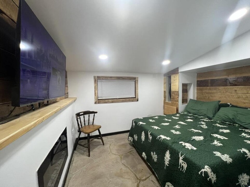 609 14th St in Cody, WY - Building Photo