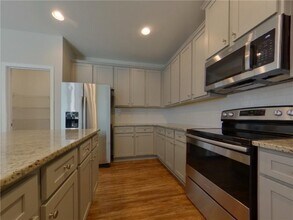 4162 Bella View Dr in Snellville, GA - Building Photo - Building Photo