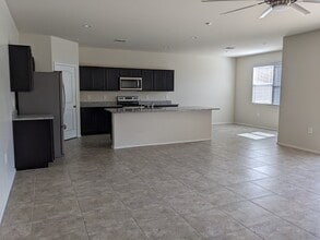 36595 W Santa Barbara Ave in Maricopa, AZ - Building Photo - Building Photo