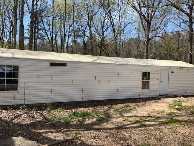 property at 47 Buckeye Cir