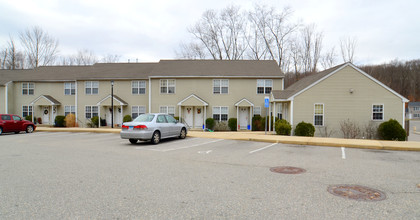 Norwich Woods apartments in Norwich, CT - Building Photo - Building Photo