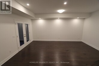 140 Falby Rd in Brampton, ON - Building Photo - Building Photo