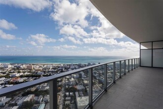 500 Alton Rd, Unit 4204 in Miami Beach, FL - Foto de edificio - Building Photo